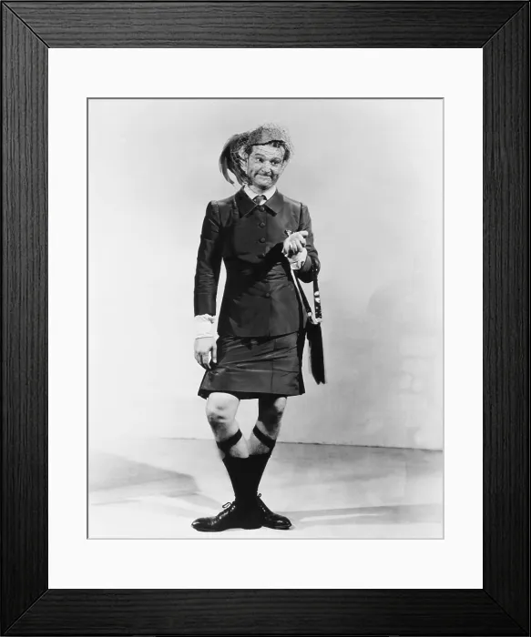 Framed Print : BATHING BEAUTY, Red Skelton, 1944