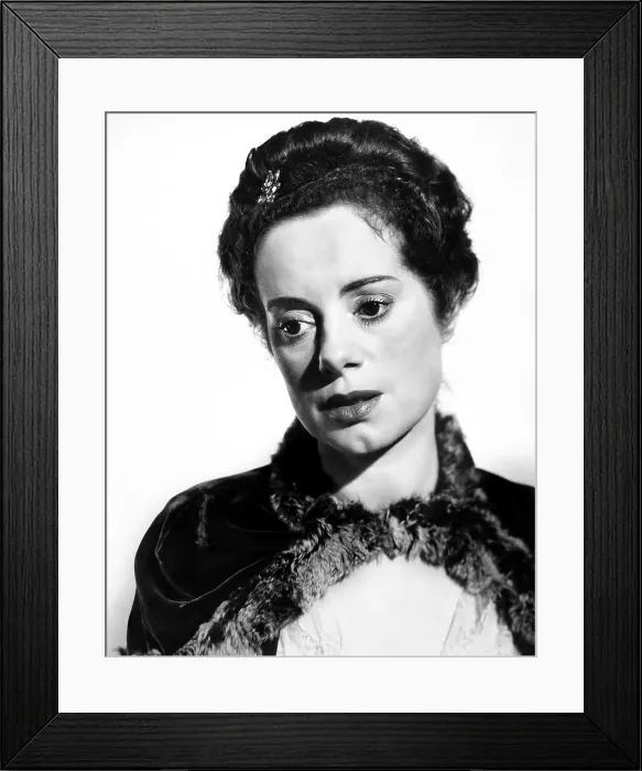 Framed Print : TALES OF MANHATTAN, Elsa Lanchester, 1942, TM & Copyright 20th Century Fox Film Corp. / courtesy Everett Collection