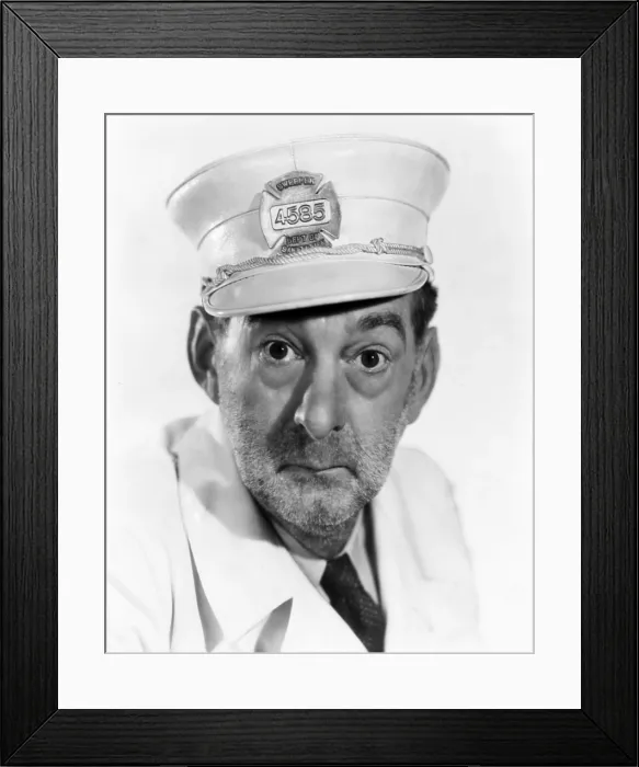 Framed Print : PEPPER, Slim Summerville, 1936, TM & Copyright 20th Century Fox Film Corp. / courtesy Everett Collection