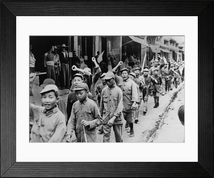 Framed Print : Teenagers returning from pep meeting for China's communist army, Nov. 1, 1937