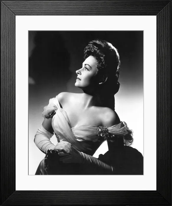Framed Print : THE PICTURE OF DORIAN GRAY, Donna Reed, 1945