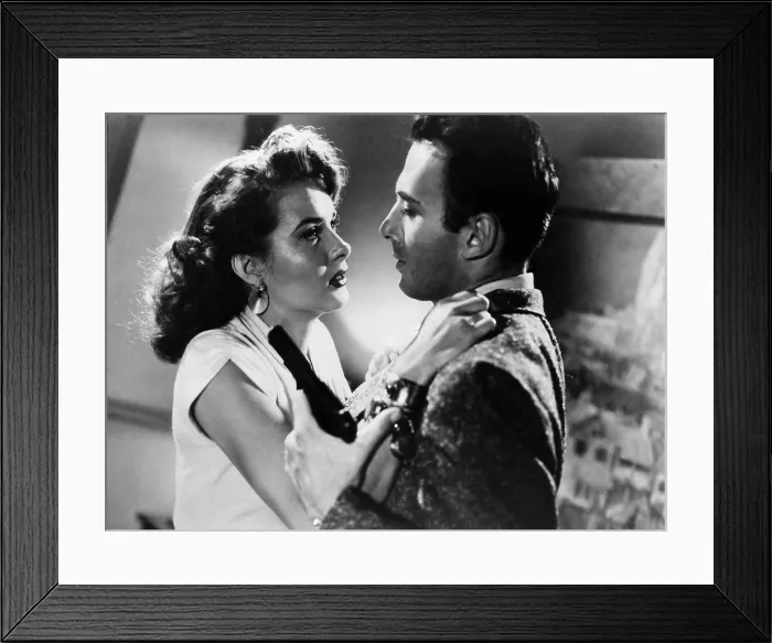 Framed Print : PICKUP ON SOUTH STREET, Jean Peters, Richard Kiley, 1953, TM & copyright 20th Century Fox Film Corp.  /  courtesy Everett Collection
