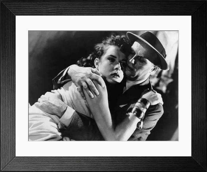 Framed Print : PICKUP ON SOUTH STREET, Jean Peters, Richard Widmark, 1953, TM & copyright 20th Century Fox Film Corp.  /  courtesy Everett Collection