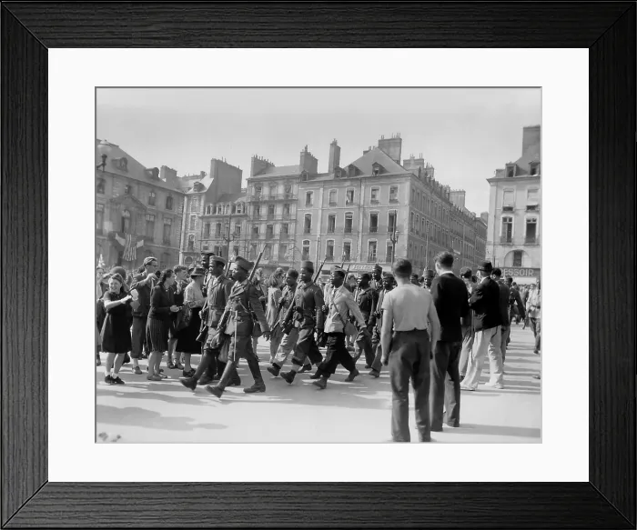 Framed Print : Sub-Saharian African soldiers cheered by on Liberation Day in Rennes, France, August 4, 1944 Framed Print : Sub-Saharian African soldiers cheered by on Liberation Day in Rennes, France, August 4, 1944