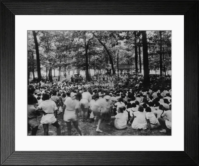 Framed Print : First Lady Eleanor Roosevelt at SheSheShe Camp for Unemployed Women. Aug.7, 1933 Framed Print : First Lady Eleanor Roosevelt at SheSheShe Camp for Unemployed Women. Aug.7, 1933