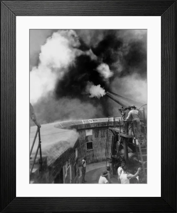 Framed Print : Big gun on the Corregidor, Philippines, in first months of America's World War 2. The fortified rock in Manila Harbor was the last position of U.S Framed Print : Big gun on the Corregidor, Philippines, in first months of America's World War 2. The fortified rock in Manila Harbor was the last position of U.S