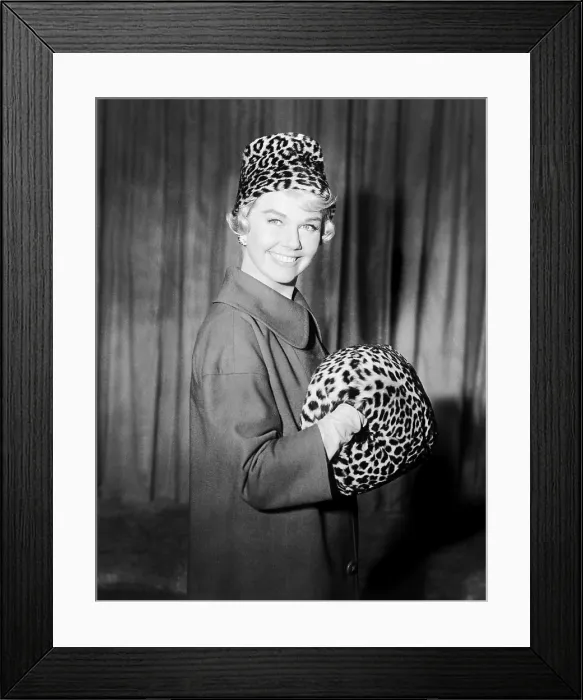 Framed Print : PILLOW TALK, Doris Day, in a costume by Jean Louis, 1959