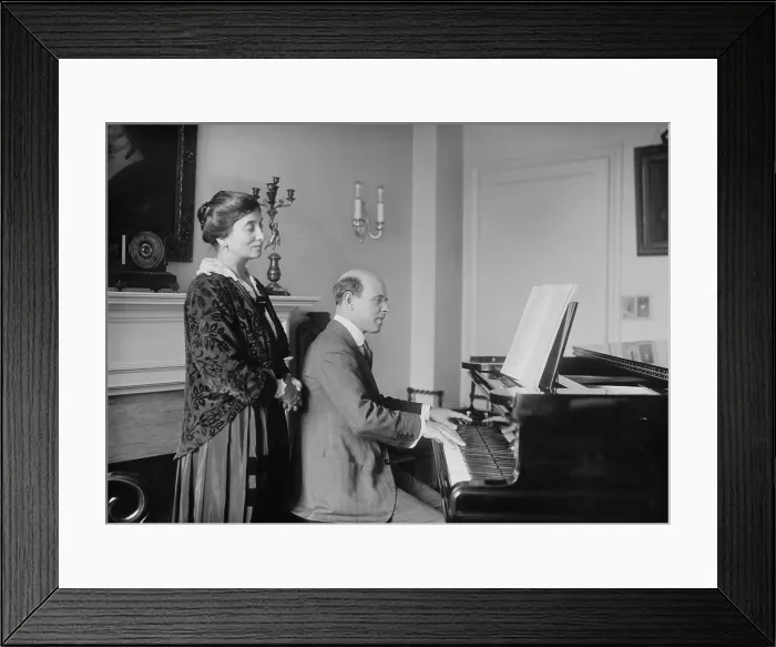 Framed Print : Spanish cellist Pablo Casals with his first wife, American singer Susan Metcalfe, c. 1920 Framed Print : Spanish cellist Pablo Casals with his first wife, American singer Susan Metcalfe, c. 1920
