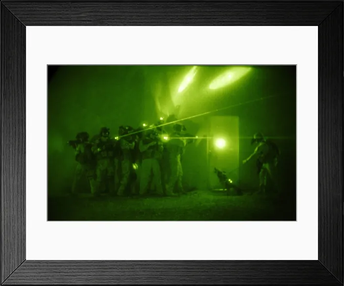 Framed Print : US forces demonstrate entry tactics used by the counter terrorism force in Baghdad Iraq. June 26 2007. (BSLOC_2011_12_145) Framed Print : US forces demonstrate entry tactics used by the counter terrorism force in Baghdad Iraq. June 26 2007. (BSLOC_2011_12_145)