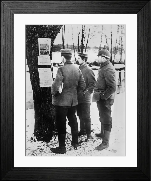 Framed Print : World War 1. German Soldiers reading a news bulletin Framed Print : World War 1. German Soldiers reading a news bulletin