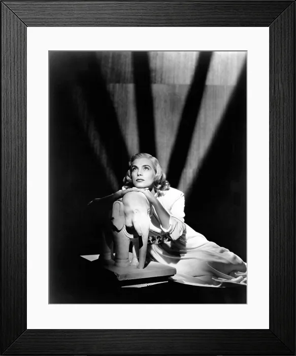 Framed Print : PITFALL, Lizabeth Scott, 1948 Framed Print : PITFALL, Lizabeth Scott, 1948