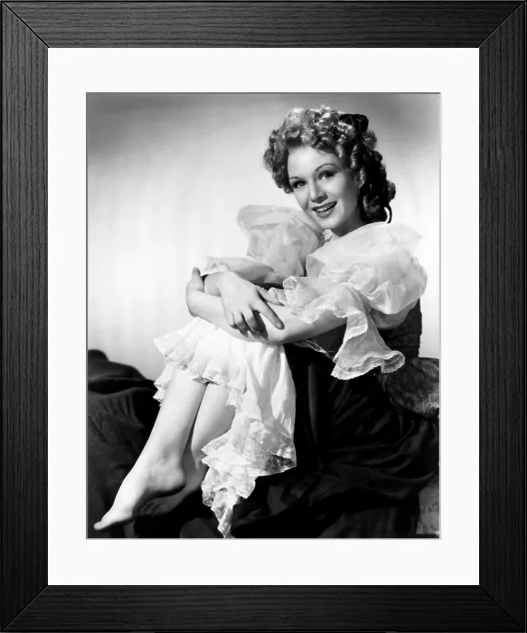 Framed Print : THE WICKED LADY, Jean Kent, 1945 Framed Print : THE WICKED LADY, Jean Kent, 1945