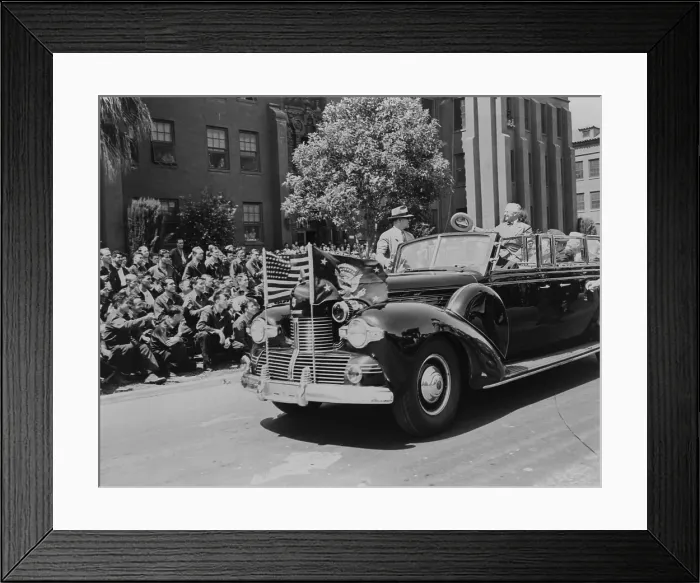 Framed Print : President Harry Truman waving to soldiers wounded in Pacific combat. His limousine passes the lawn at the Hamilton Field Hospital near San Rafael, California Framed Print : President Harry Truman waving to soldiers wounded in Pacific combat. His limousine passes the lawn at the Hamilton Field Hospital near San Rafael, California