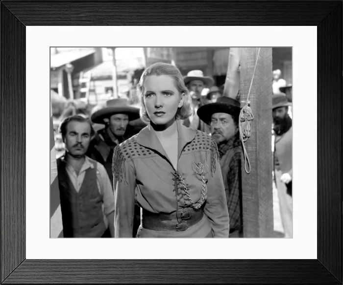 Framed Print : THE PLAINSMAN, Jean Arthur, 1936 Framed Print : THE PLAINSMAN, Jean Arthur, 1936
