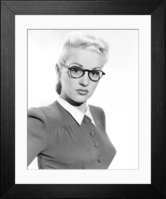 Framed Print : PIN UP GIRL, Betty Grable, 1944. TM & Copyright 20th Century-Fox Film Corp. All rights reserved / courtesy Everett Collection Framed Print : PIN UP GIRL, Betty Grable, 1944. TM & Copyright 20th Century-Fox Film Corp. All rights reserved / courtesy Everett Collection