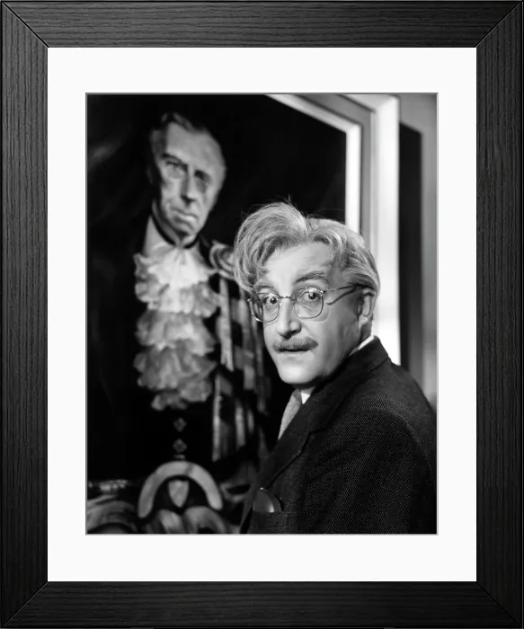 Framed Print : THE BATTLE OF THE SEXES, Peter Sellers, 1960