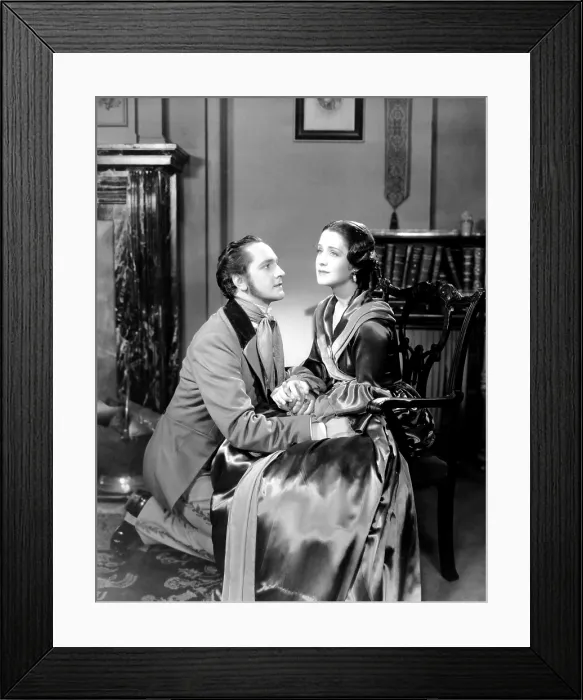 Framed Print : THE BARRETTS OF WIMPOLE STREET, Fredric March, Norma Shearer, 1934