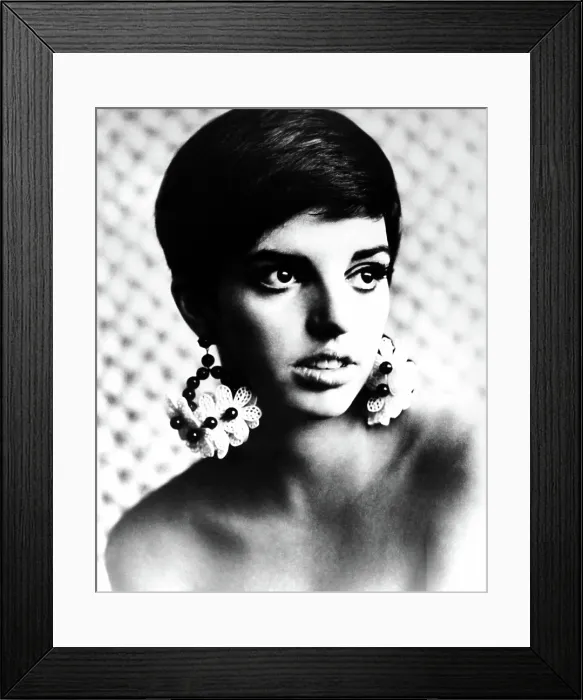 Framed Print : CHARLIE BUBBLES, Liza Minnelli, 1967