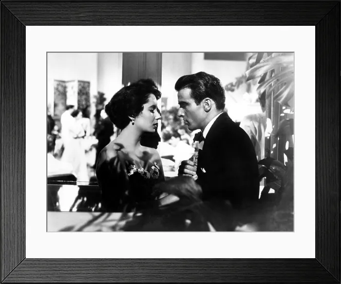Framed Print : A PLACE IN THE SUN, Elizabeth Taylor, Montgomery Clift, 1951 Framed Print : A PLACE IN THE SUN, Elizabeth Taylor, Montgomery Clift, 1951