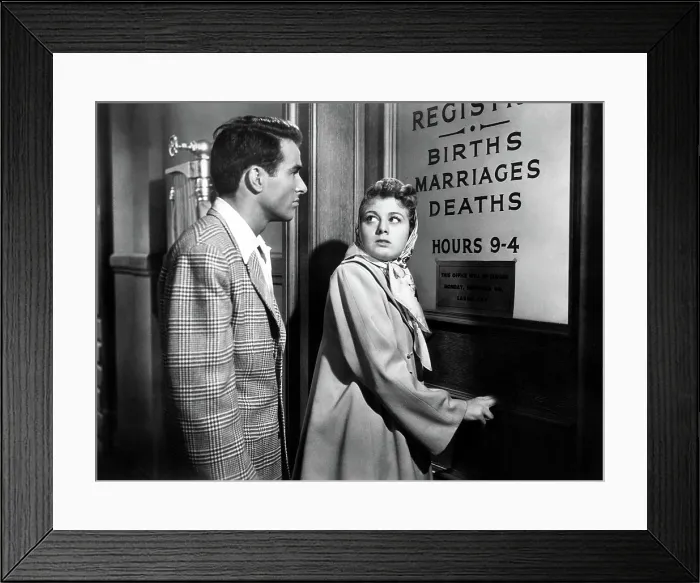 Framed Print : A PLACE IN THE SUN, Montgomery Clift, Shelley Winters, 1951, license bureau