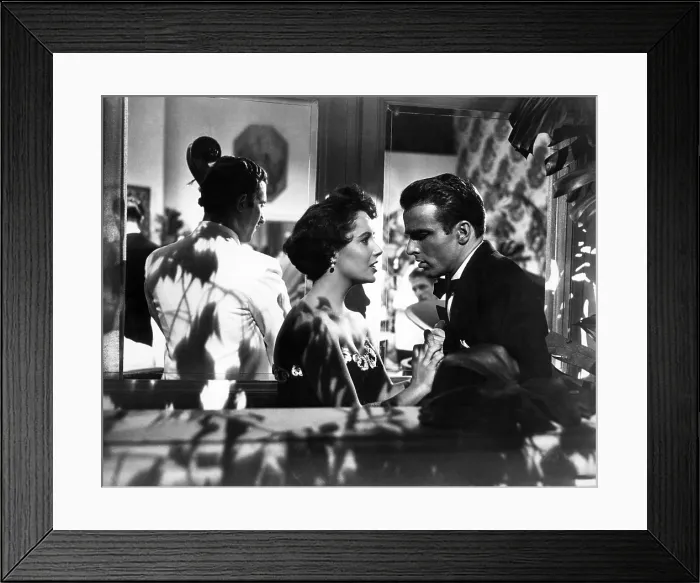 Framed Print : A PLACE IN THE SUN, Elizabeth Taylor, Montgomery Clift, 1951 Framed Print : A PLACE IN THE SUN, Elizabeth Taylor, Montgomery Clift, 1951
