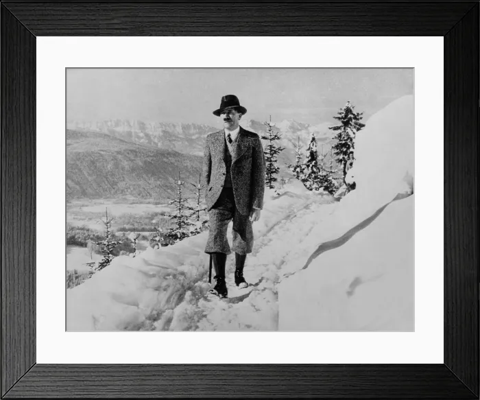 Framed Print : Adolf Hitler strolling at his Bavarian chalet in Berchtesgaden, German. (BSLOC_2013_9_166) Framed Print : Adolf Hitler strolling at his Bavarian chalet in Berchtesgaden, German. (BSLOC_2013_9_166)