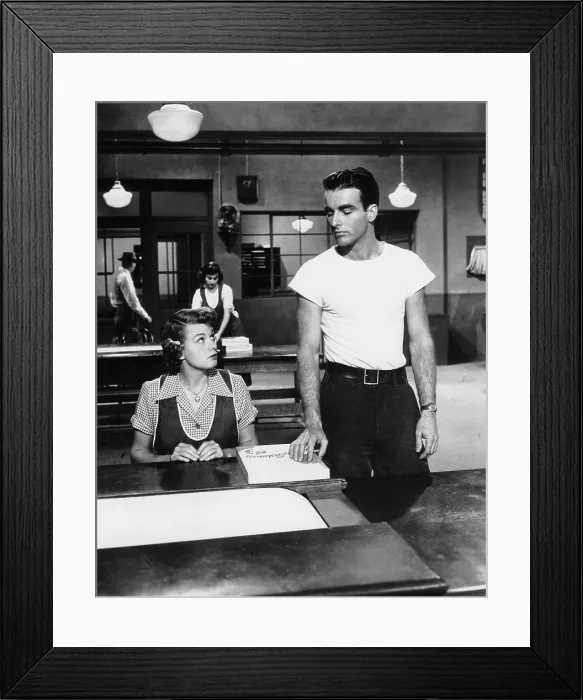 Framed Print : A PLACE IN THE SUN, from left, Shelley Winters, Montgomery Clift, 1951 Framed Print : A PLACE IN THE SUN, from left, Shelley Winters, Montgomery Clift, 1951