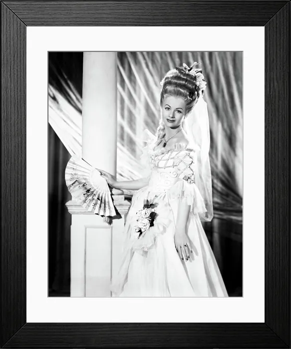 Framed Print : BAD SISTER, (aka THE WHITE UNICORN), Margaret Lockwood, 1947