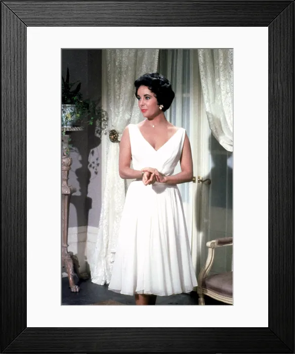 Framed Print : CAT ON A HOT TIN ROOF, Elizabeth Taylor, 1958 Framed Print : CAT ON A HOT TIN ROOF, Elizabeth Taylor, 1958