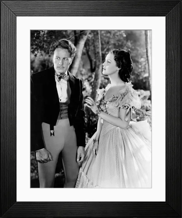 Framed Print : SMILIN THROUGH, from left, Gene Raymond, Jeanette MacDonald, 1941
