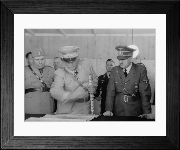 Framed Print : Adolf Hitler, Hermann Goering, and Benito Mussolini looking at map, August 26, 1941
