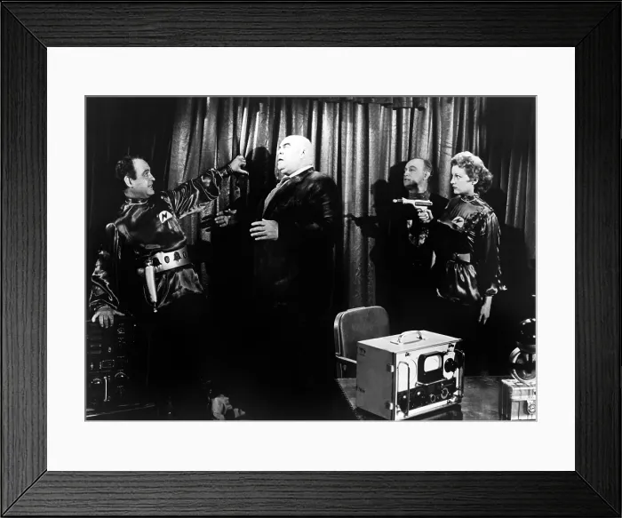 Framed Print : PLAN 9 FROM OUTER SPACE, Dudley Manlove, Tor Johnson, John Bunny Breckinridge, Joanna Lee, 1959
