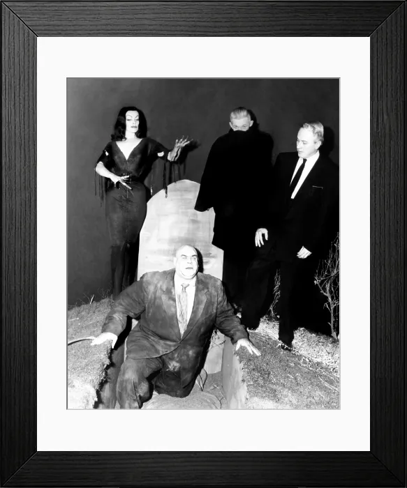 Framed Print : PLAN 9 FROM OUTER SPACE, Vampira, (Maila Nurmi), Tor Johnson (in grave), Dr. Tom Mason (Bela Lugosi's double), Criswell, 1959 Framed Print : PLAN 9 FROM OUTER SPACE, Vampira, (Maila Nurmi), Tor Johnson (in grave), Dr. Tom Mason (Bela Lugosi's double), Criswell, 1959