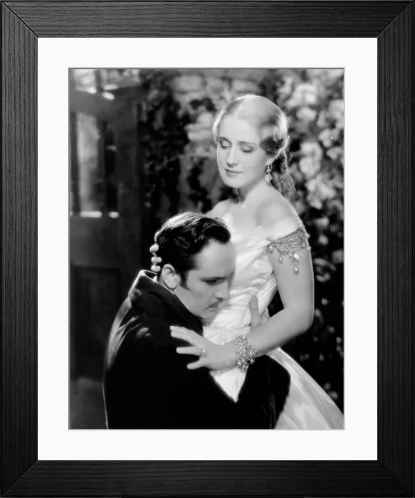 Framed Print : SMILIN THROUGH, from left, Fredric March, Norma Shearer, 1932