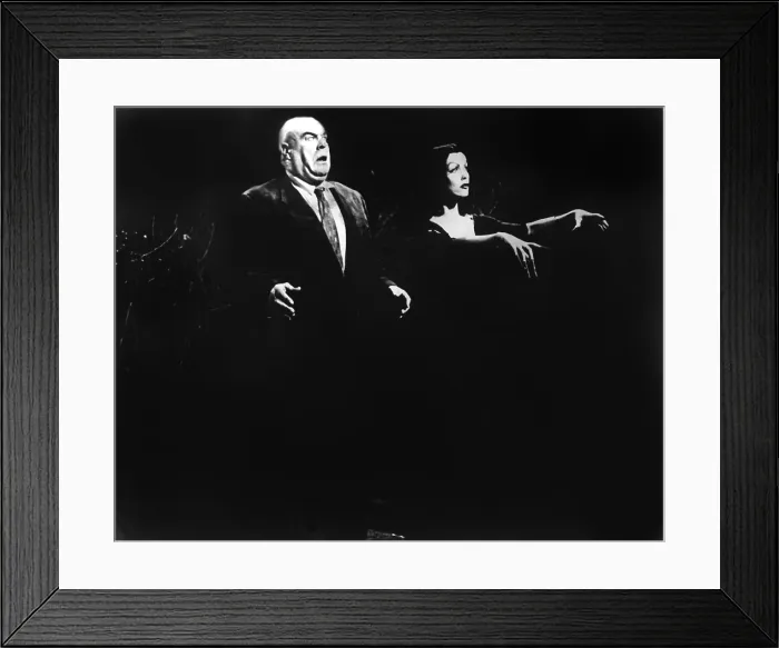 Framed Print : PLAN 9 FROM OUTER SPACE, Tor Johnson, Vampira, (Maila Nurmi), 1959 Framed Print : PLAN 9 FROM OUTER SPACE, Tor Johnson, Vampira, (Maila Nurmi), 1959