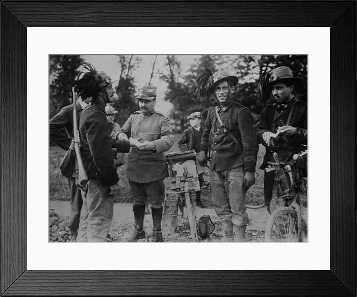 Framed Print : Italian surgeon with wounded soldiers at Tripoli, Libya, during the Italo-Turkish War. Sept. 1911-Oct. 1912 Framed Print : Italian surgeon with wounded soldiers at Tripoli, Libya, during the Italo-Turkish War. Sept. 1911-Oct. 1912