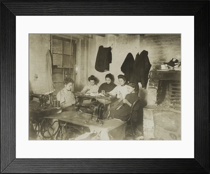 Framed Print : Four young women sewing in a New York City sweatshop, 1906. Photo by Lewis Hine (BSLOC_2018_1_38) Framed Print : Four young women sewing in a New York City sweatshop, 1906. Photo by Lewis Hine (BSLOC_2018_1_38)