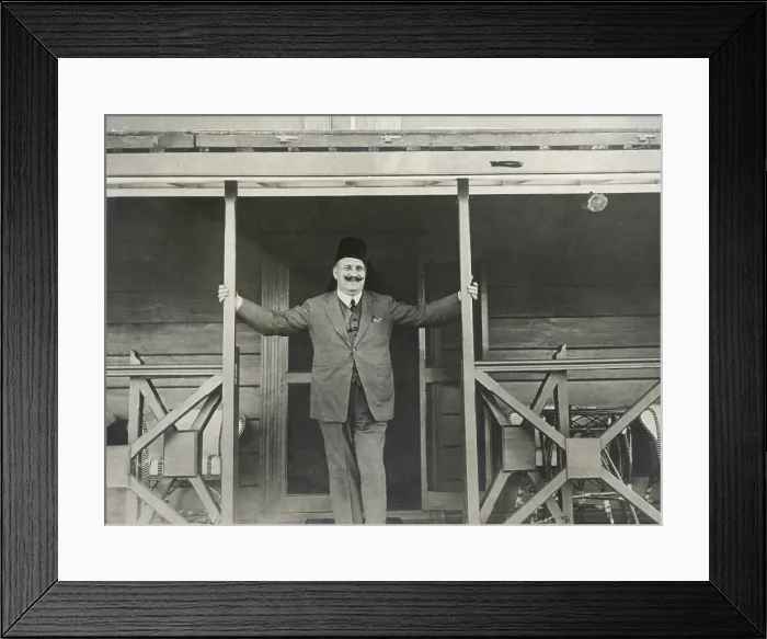 Framed Print : Faud I, Sultan of Egypt and Sudan, the 9th ruler of Muhammad Ali Dynasty, c.1920