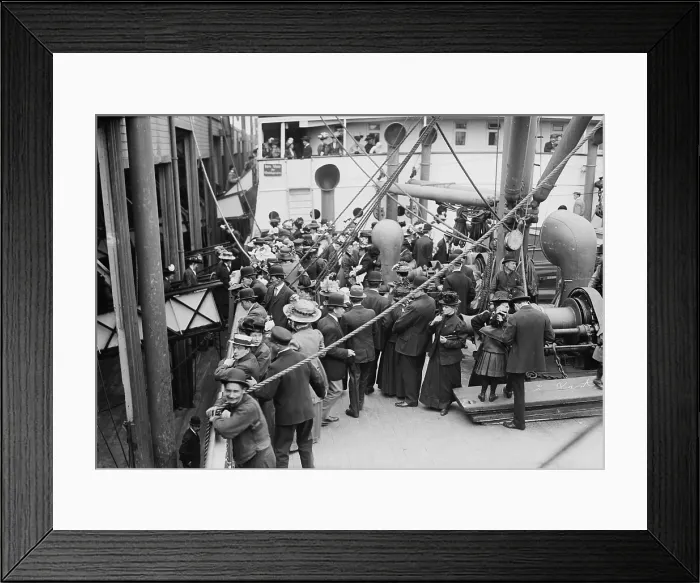 Framed Print : Scandinavian immigrants on deck of liner SS UNITED STATES arrive in New York Harbor, 1904 Framed Print : Scandinavian immigrants on deck of liner SS UNITED STATES arrive in New York Harbor, 1904
