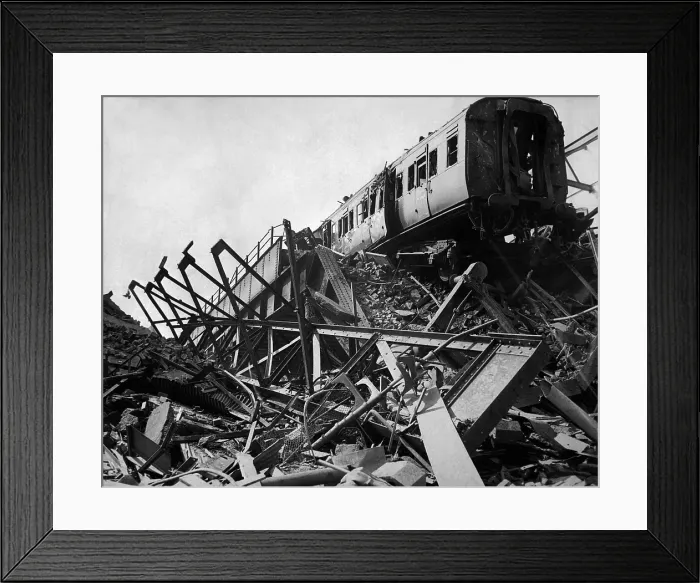 Framed Print : World War 2, Battle of Britain. Destroyed London railway station in Westminster Bridge Road, after London's biggest night raid of the war. April 16, 1941. (BSLOC_2013_11_88)