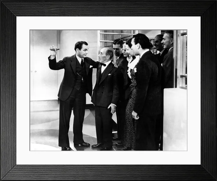 Framed Print : THE WHOLE TOWN'S TALKING, Edward G. Robinson, Etienne Girardot, 1935 Framed Print : THE WHOLE TOWN'S TALKING, Edward G. Robinson, Etienne Girardot, 1935