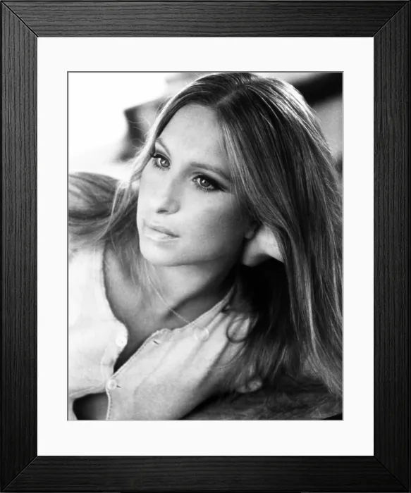 Framed Print : WHAT'S UP, DOC?, Barbra Streisand, 1972