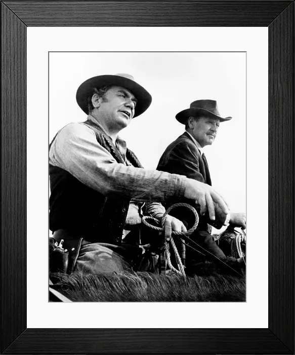 Framed Print : THE WILD BUNCH, from left: Ernest Borgnine, William Holden, 1969