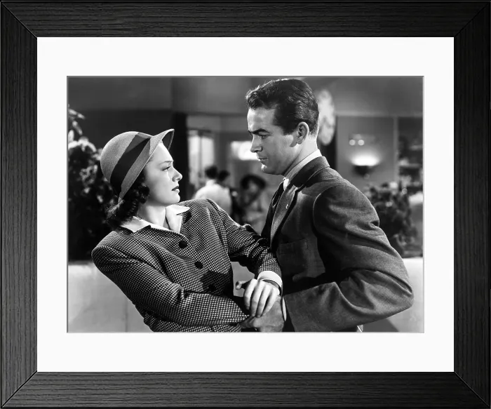 Framed Print : THE SNAKE PIT, Olivia de Havilland, Mark Stevens, 1948, (c) 20th Century Fox, TM & Copyright / Courtesy: Everett Collection Framed Print : THE SNAKE PIT, Olivia de Havilland, Mark Stevens, 1948, (c) 20th Century Fox, TM & Copyright / Courtesy: Everett Collection