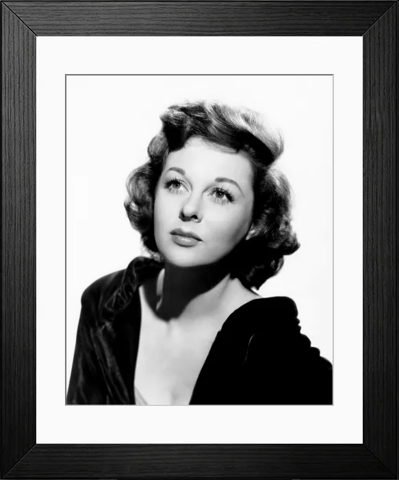 Framed Print : THE SNOWS OF KILIMANJARO, Susan Hayward, 1952, TM and Copyright 20th Century Fox Film Corp. All rights reserved. Courtesy: Everett Collection Framed Print : THE SNOWS OF KILIMANJARO, Susan Hayward, 1952, TM and Copyright 20th Century Fox Film Corp. All rights reserved. Courtesy: Everett Collection