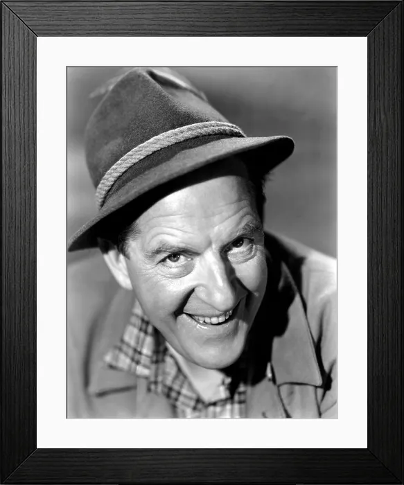 Framed Print : SNOWBOUND, Stanley Holloway, 1948 Framed Print : SNOWBOUND, Stanley Holloway, 1948