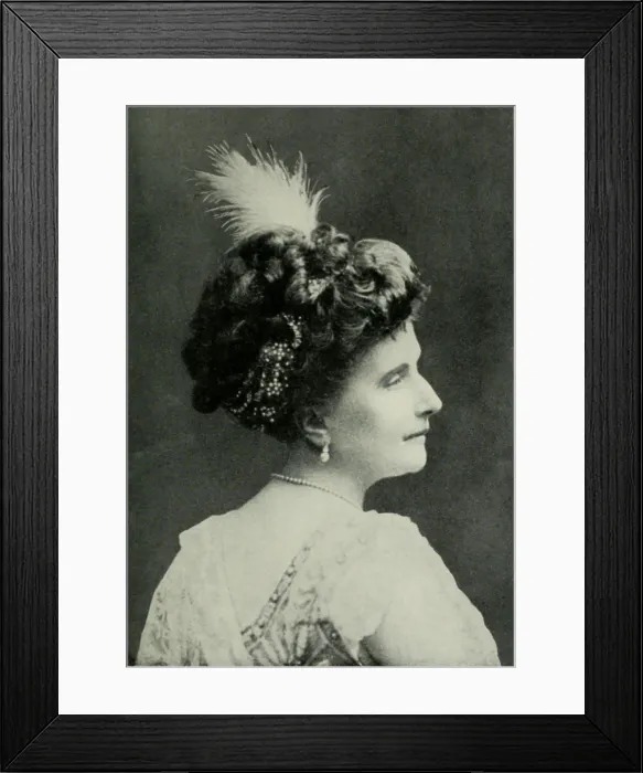 Framed Print : Henriette Raynouard, second wife of politician Joseph Caillaux, killed a newspaper editor in 1914 Framed Print : Henriette Raynouard, second wife of politician Joseph Caillaux, killed a newspaper editor in 1914