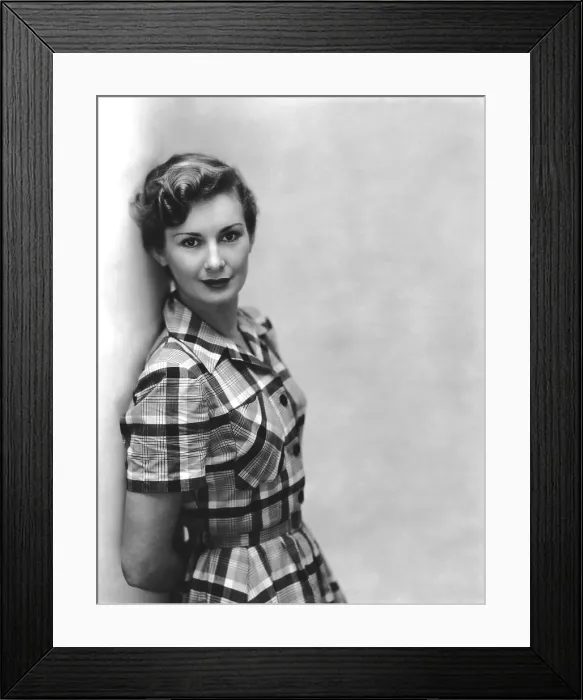 Framed Print : THE SOUND BARRIER, Dinah Sheridan, 1952 Framed Print : THE SOUND BARRIER, Dinah Sheridan, 1952