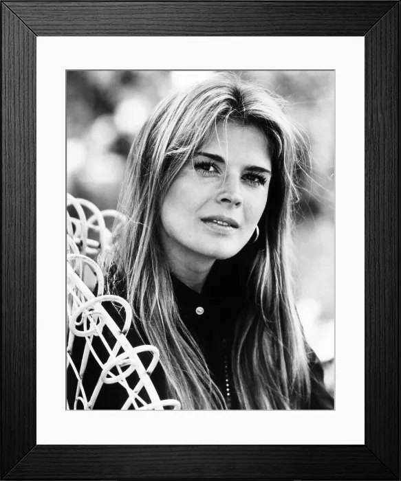 Framed Print : SOLDIER BLUE, Candice Bergen, 1970 Framed Print : SOLDIER BLUE, Candice Bergen, 1970