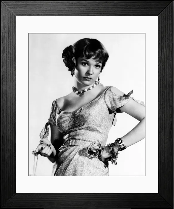 Framed Print : SOME CAME RUNNING, shirley MacLaine, 1958, hands on hips